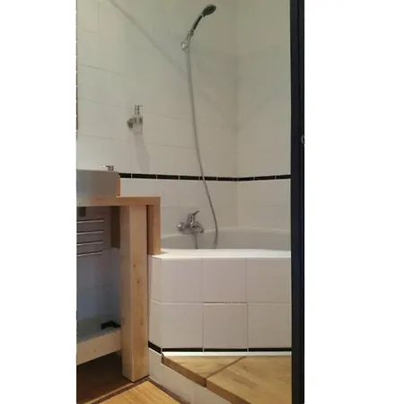 Апартаменты La Quietude T2 Tout Confort Proche Centre Ville Et Gare Centre Реймс