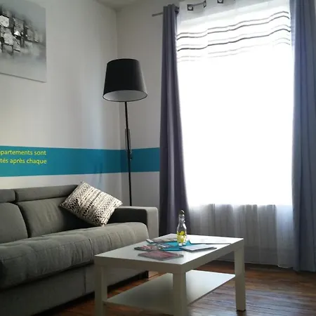 La Quietude T2 Tout Confort Proche Centre Ville Et Gare Centre Апартаменты *